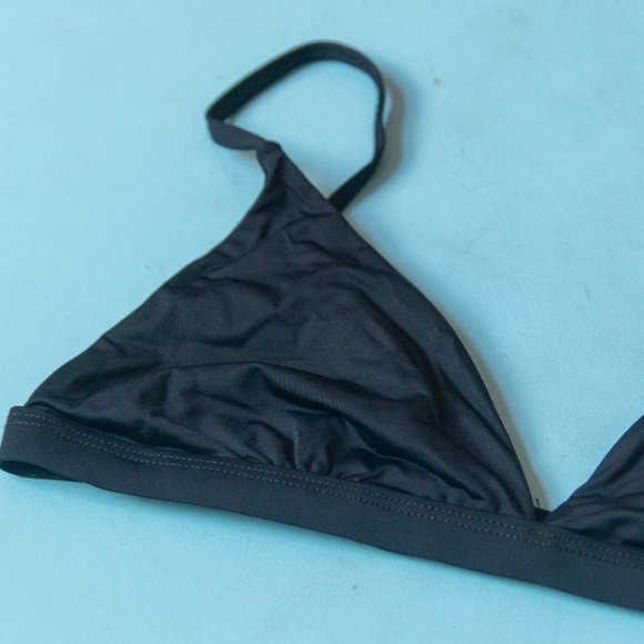 NEW The Bikini Bar Black Triangle Binikni Top Size Large - Picture 2 of 4